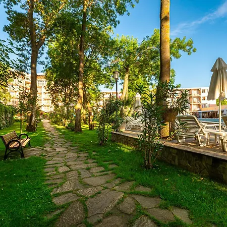 Riva Hotel