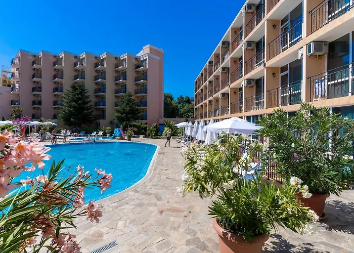 Riva Hotel