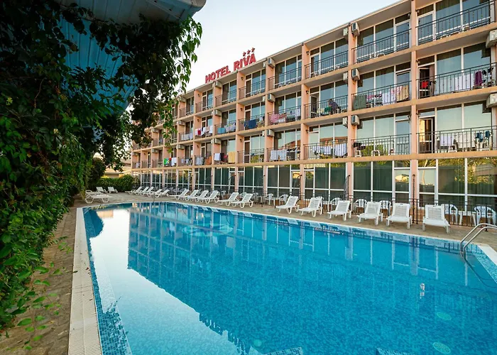 Riva Hotel 3*
