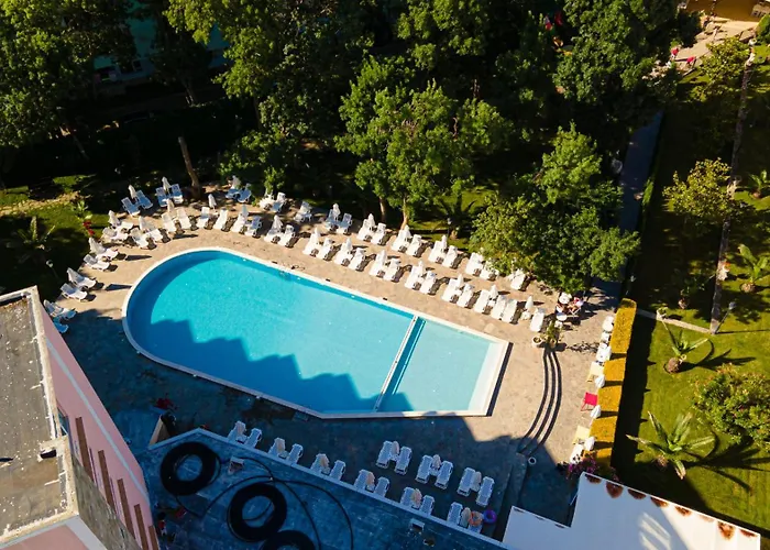 Riva Hotel