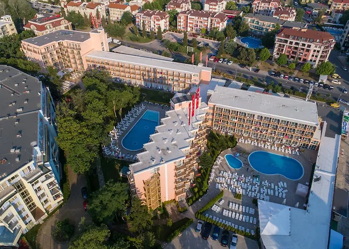 Riva Hotel 3*