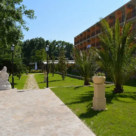 Riva - Hotel